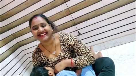 bhabhi nude chut|Free Desi Chut Porn Videos